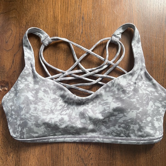 lululemon athletica Other - Lululemon, Free to be wild bra, sz 6, gray purple and light grey